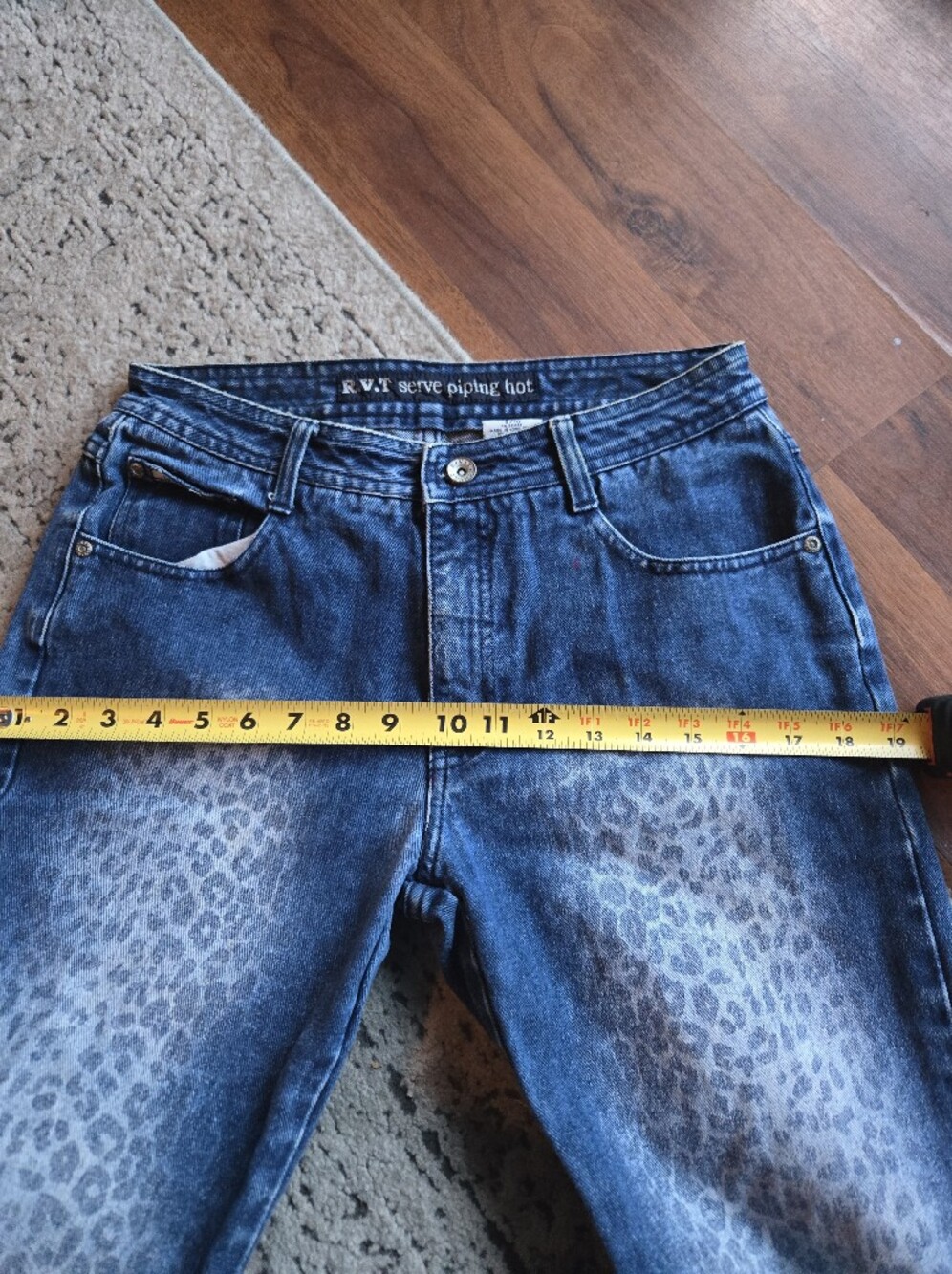 Vintage R.V.T. Leopard Jeans - Picture 8 of 9